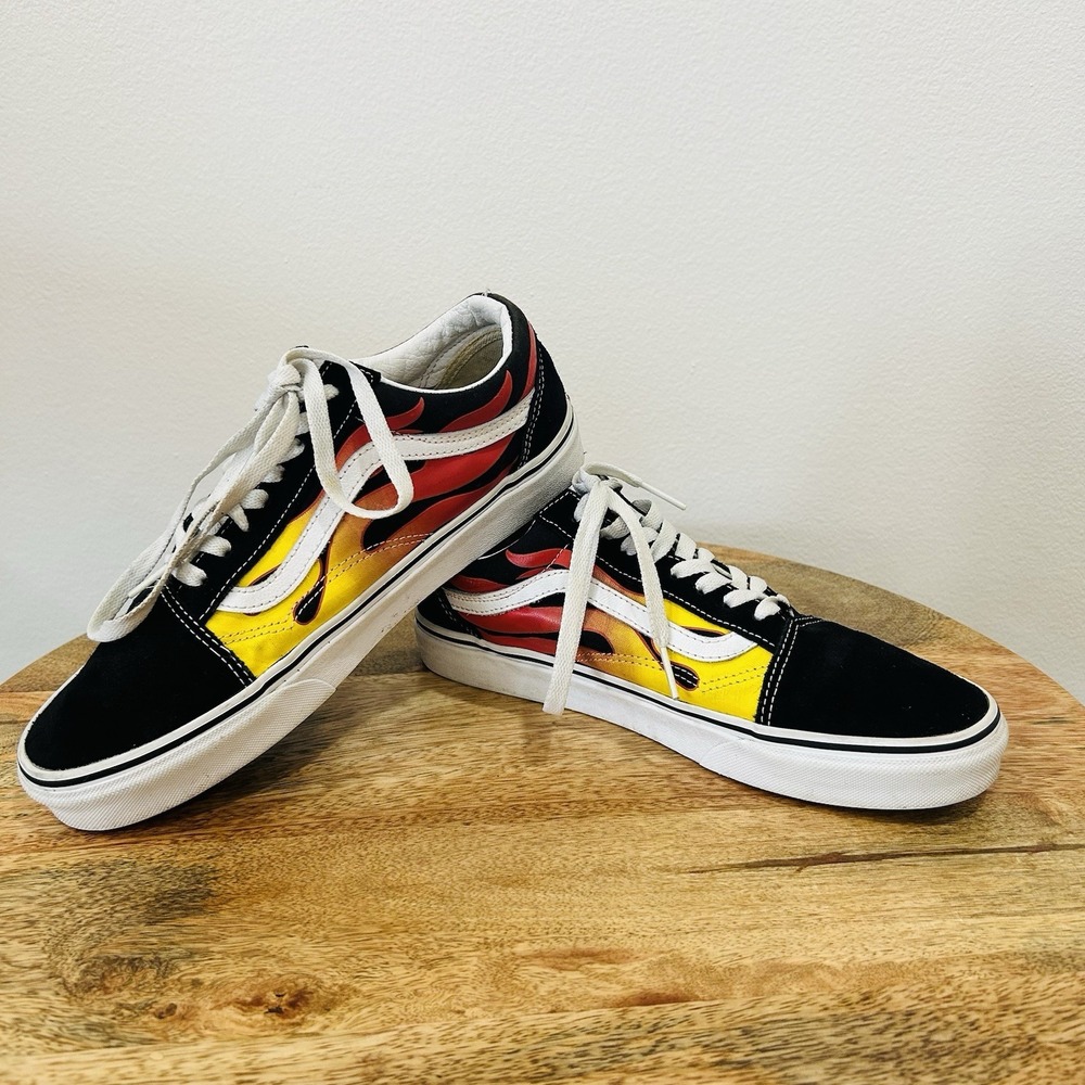 Vans Old Skool Red Yellow Flames Black Shoes Size Men 8.5 / Women 10 EUC Skate